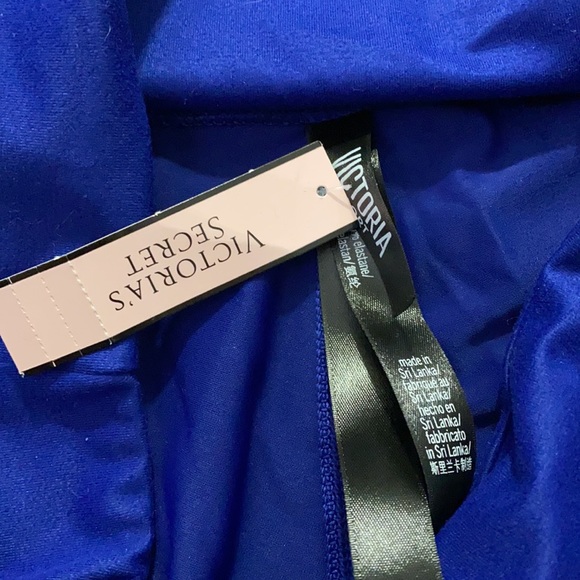 Women Spandex - Picture 3 of 4